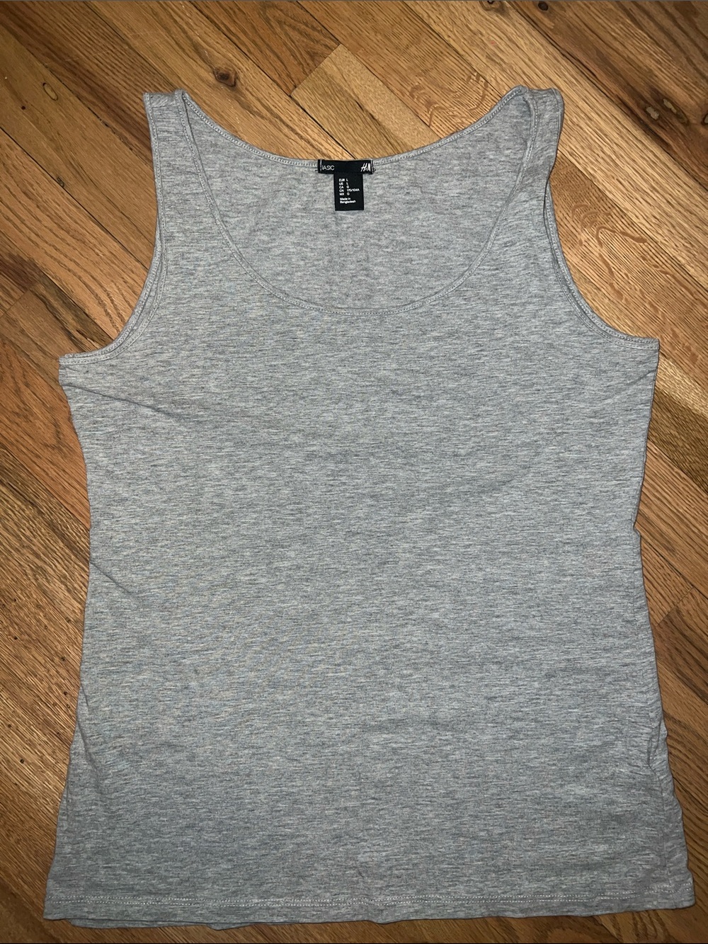 H&M Light Grey Scoop Neck Tank Top Size Large